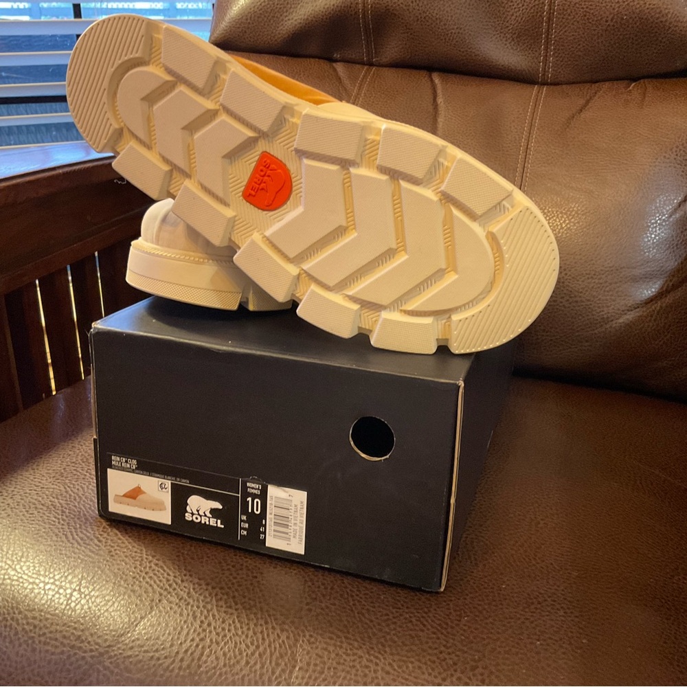 Sorel Tan Leather and White Rubber Clog Mules - Picture 3 of 4